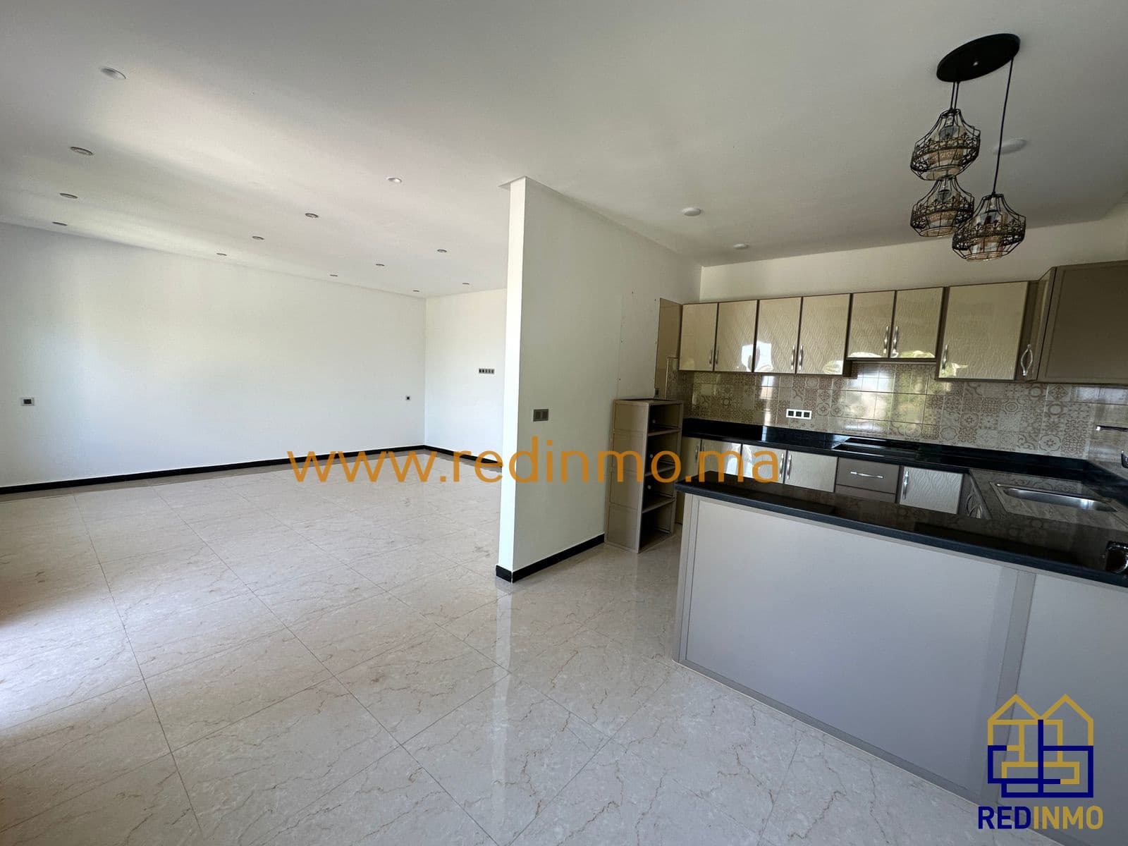 Villa 4 chambres à louer à Tanger - Redinmo (photo 3)