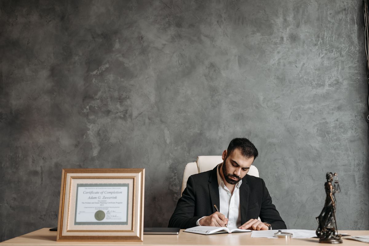 Acheter un bien en cours d'immatriculation à Tanger : que vaut une réquisition et peut-on signer ?