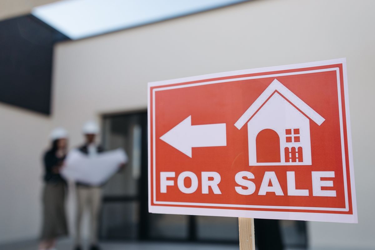 Comment savoir si mon appartement est trop cher : les signaux d'un bien surévalué à Tanger