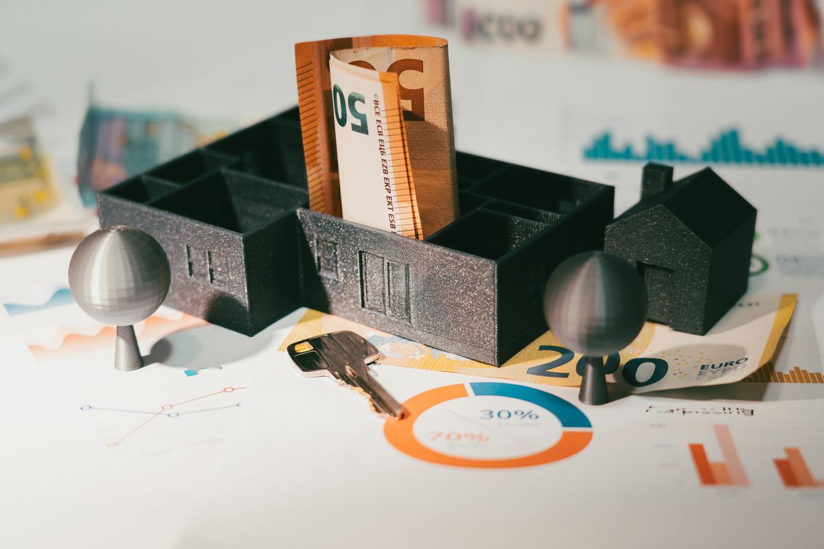 Apport pour acheter un terrain à Tanger : pourquoi la banque exige 20% minimum ?