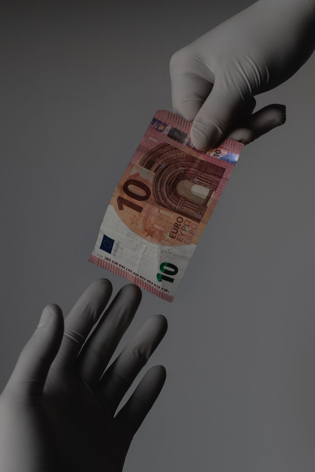 Garantie de retransfert : déclarer son achat à l'Office des Changes avant de payer