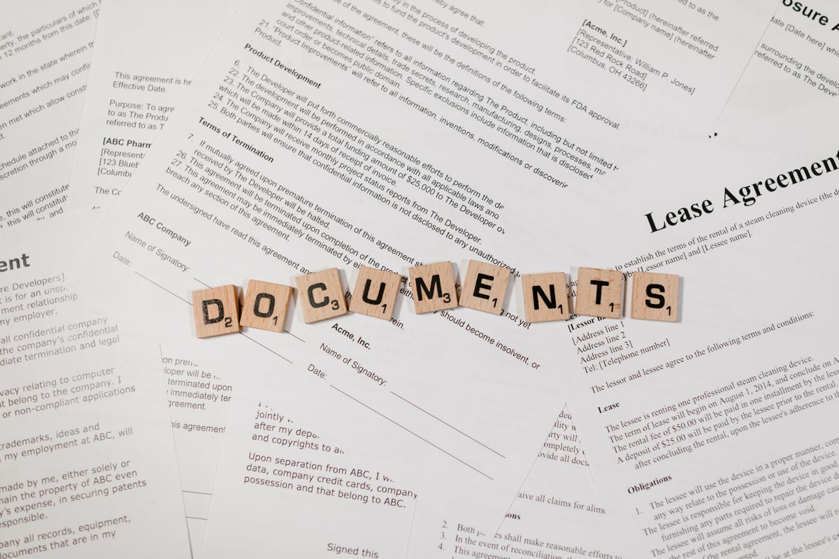 Comment lire un certificat de propriété ANCFCC : décoder le propriétaire, les droits réels et les charges (hypothèque, saisie)