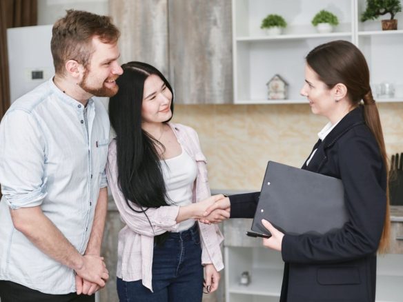 Plusieurs offres d'achat en même temps : comment choisir le bon acheteur ?