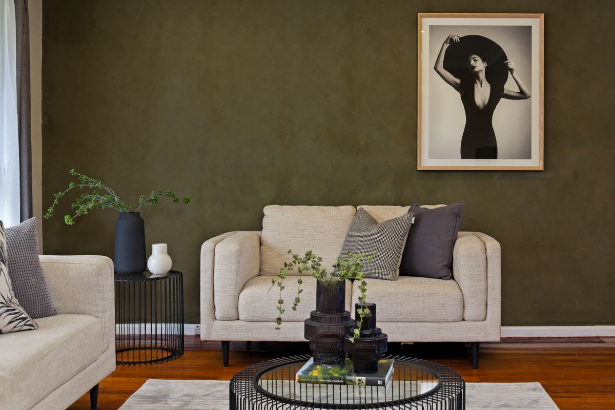 Repeindre avant de vendre : quelles couleurs et quel budget peinture au m² au Maroc ?