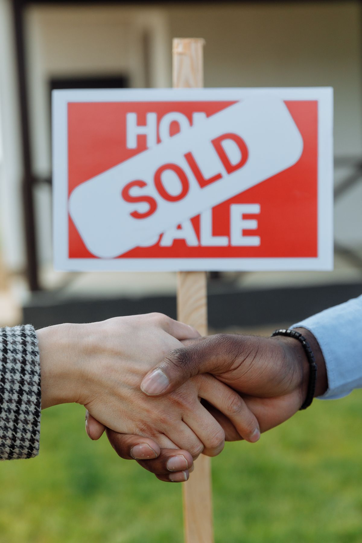 Comment vérifier qu'une agence immobilière est sérieuse et légale au Maroc ?
